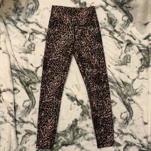 -SOLD- Leopard Leggings